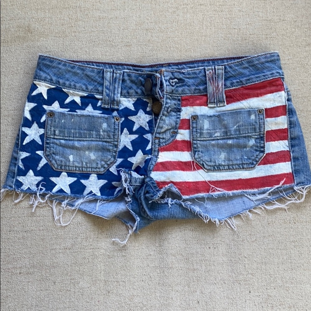 American Eagle shorts